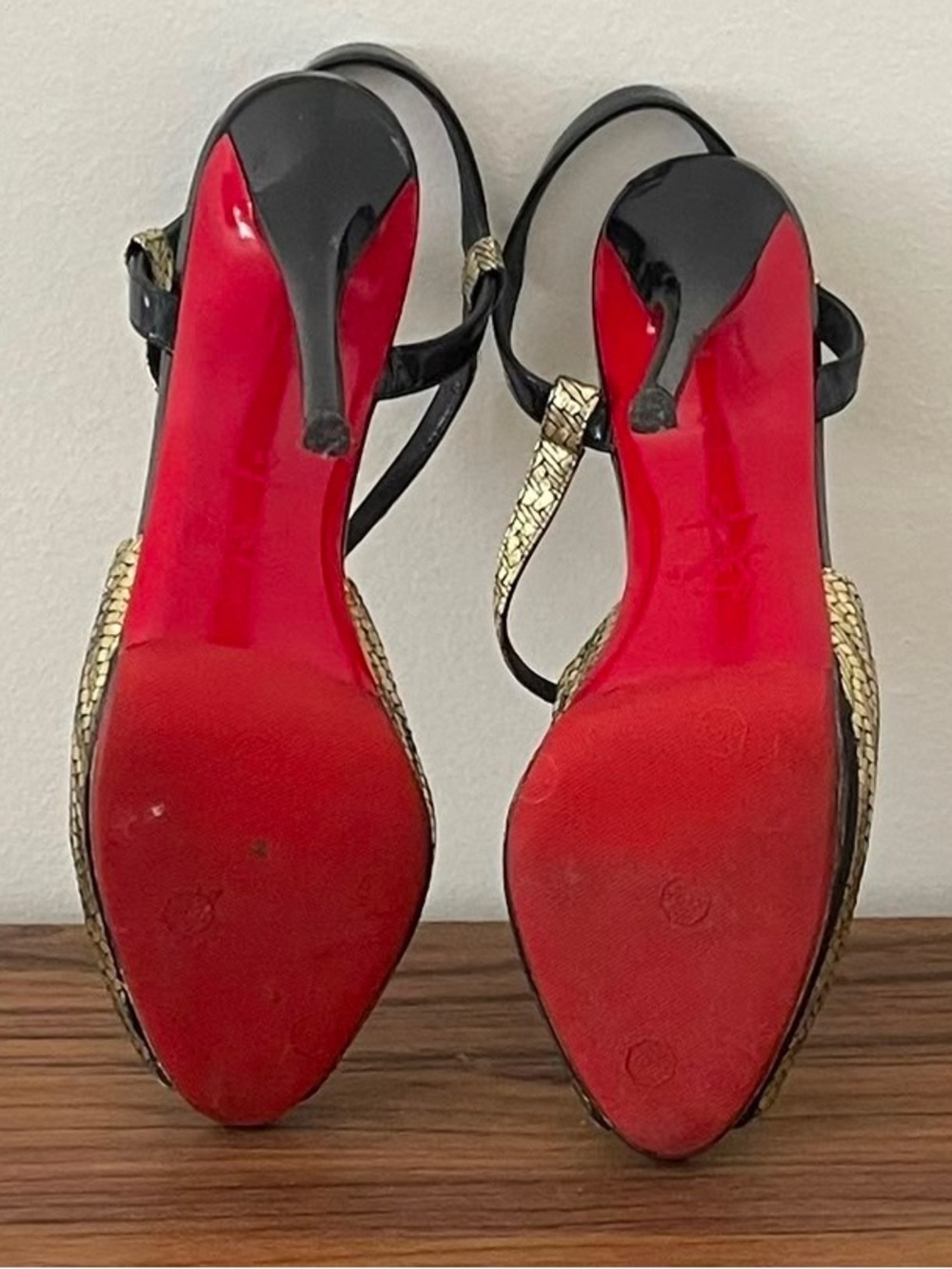 Christian Louboutin Gold and Black Strappy Peep-Toe Sandals - Picture 6 of 7